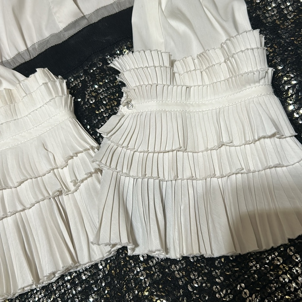 Bcbg MazAxria black and white pleated cuffs long sleeves dress Size 4 - Picture 6 of 17